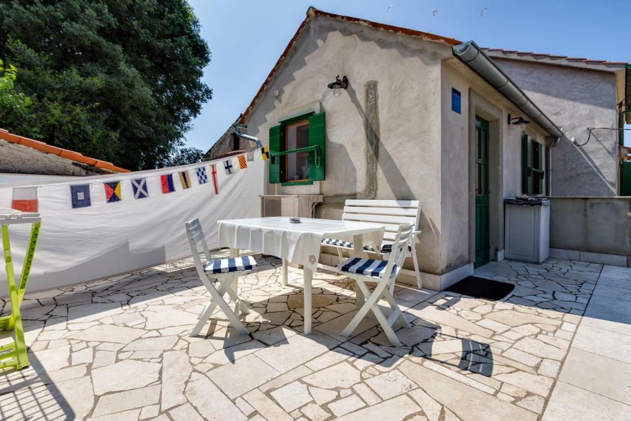 Apartments Nautica, Mali Losinj Exterior photo